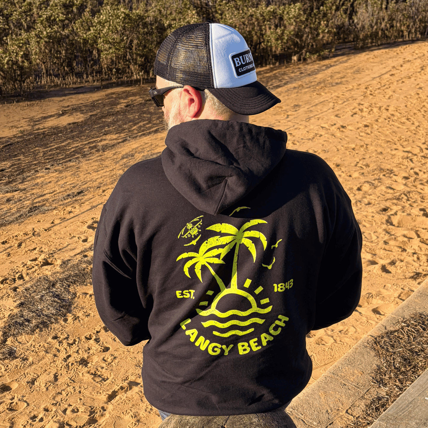 Langy Beach Hoodie - Black