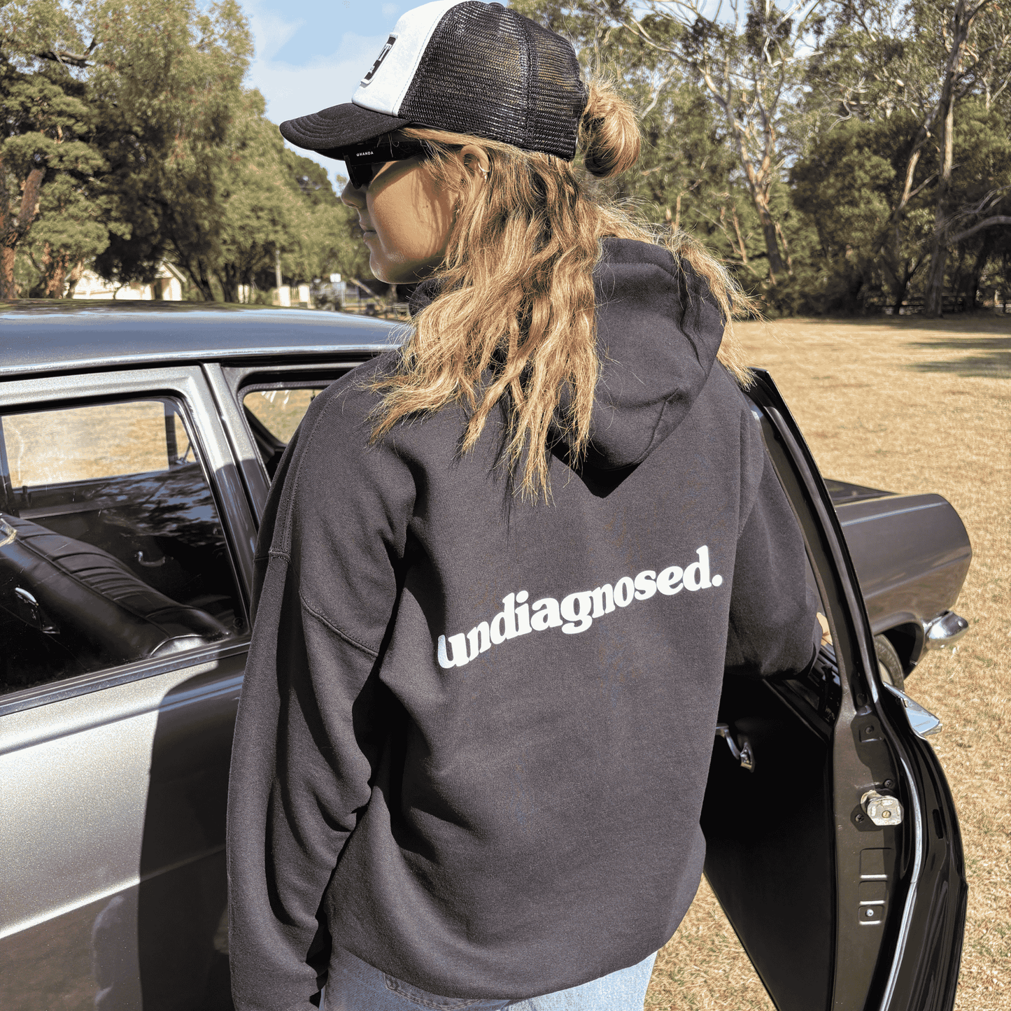 undiagnosed. Hoodie - Black/ White
